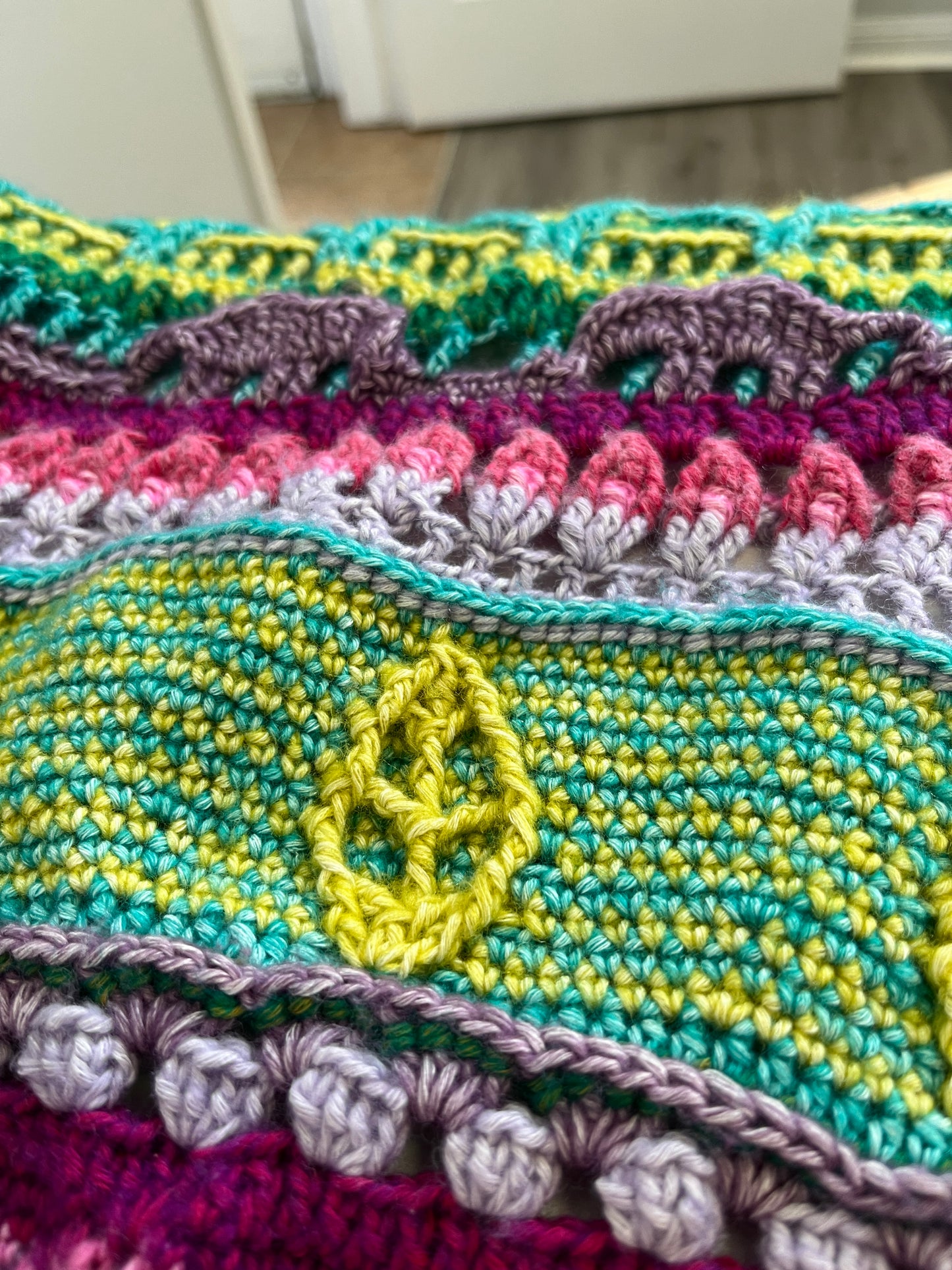 d'Histoire Naturelle Handmade Crochet Blanket