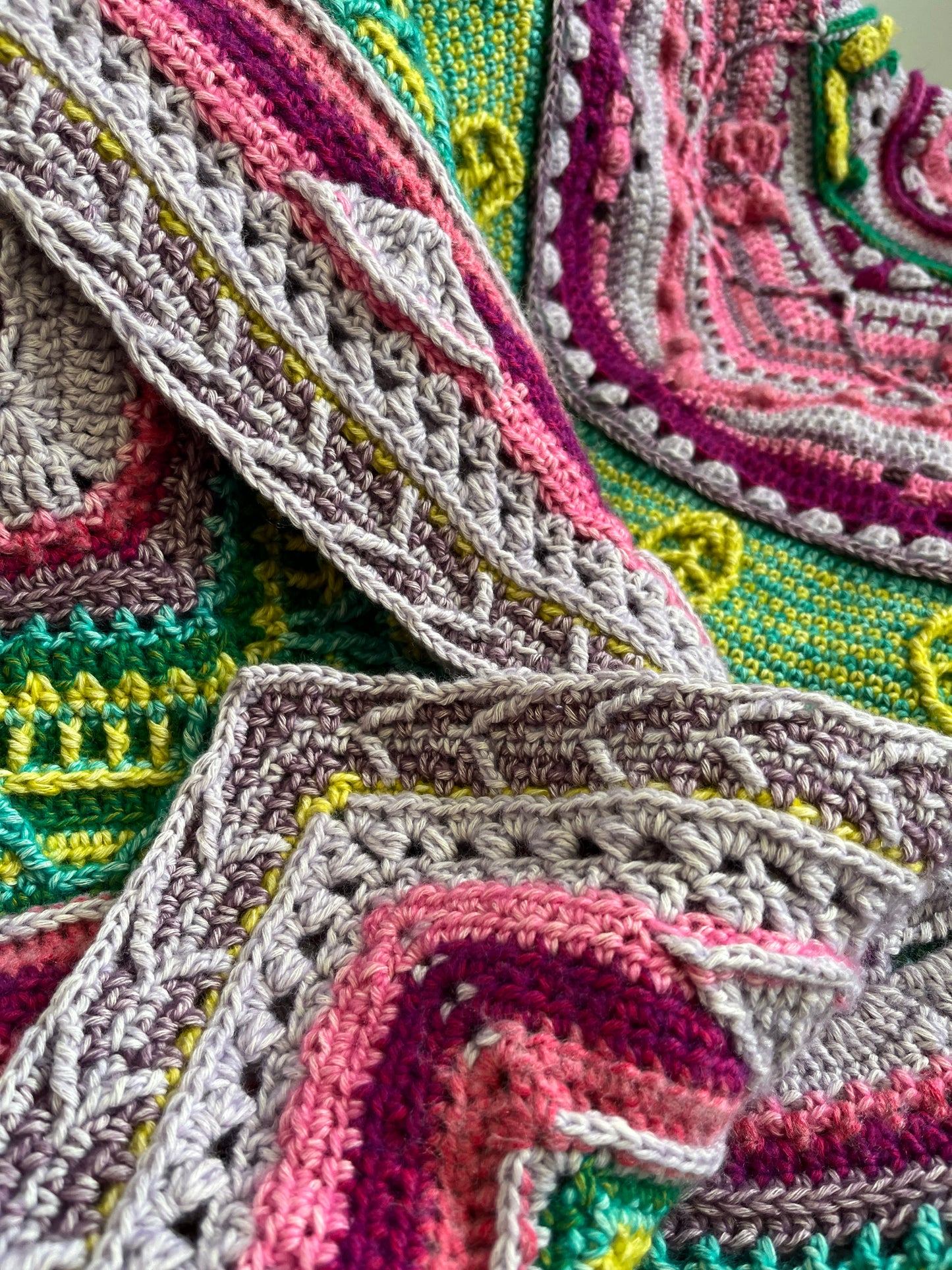 d'Histoire Naturelle Handmade Crochet Blanket