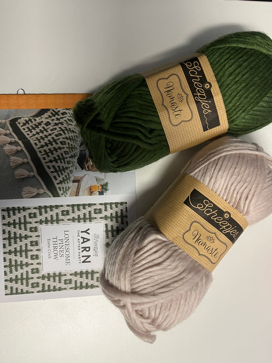 Yarn the After Party Lonesome Pines Throw Kit