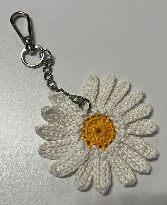 Handmade White Daisy Key Chain