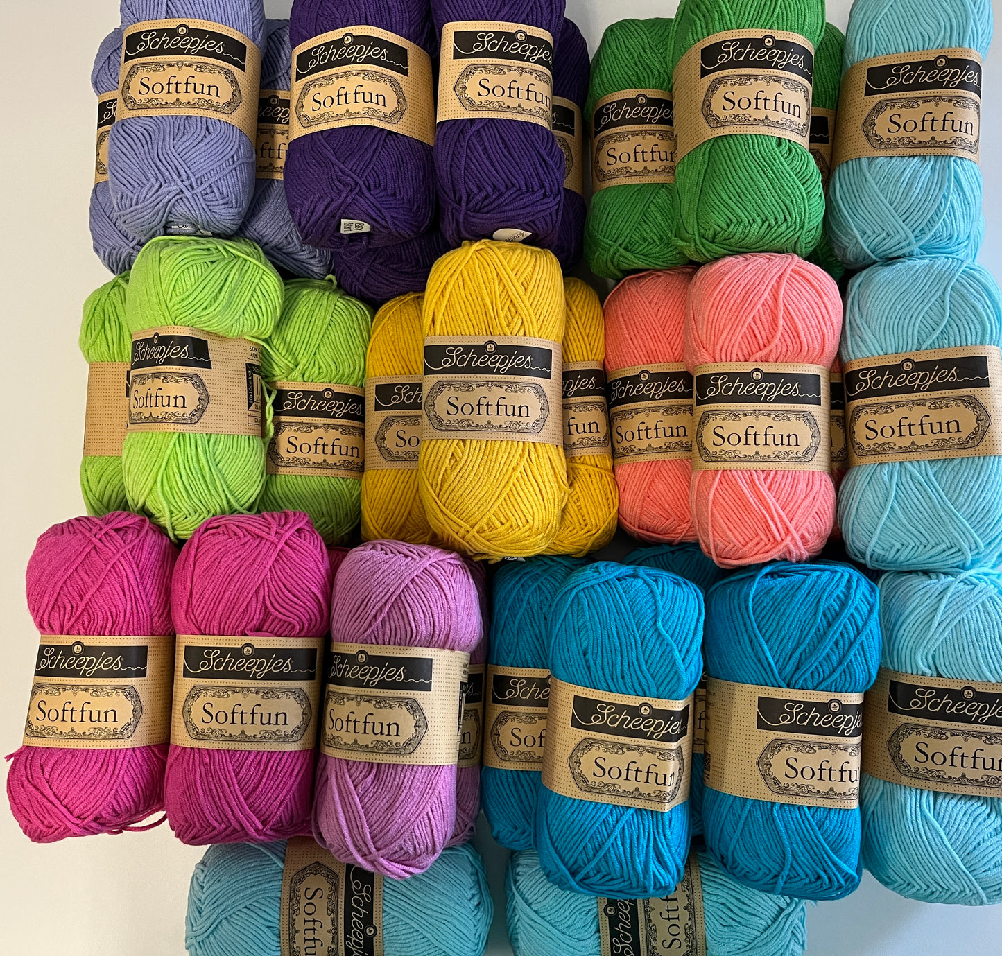Charlotte's Universe Rainbow Softfun Kit